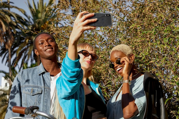 Road Trip Audiobooks & Podcasts: Best Listening Options in 2025