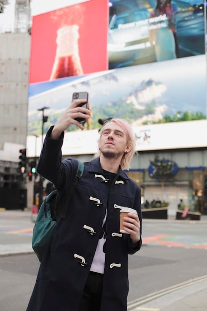 AI vs Human: Analyzing the Threat to Travel Journalists