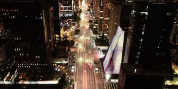 US Travel Industry Forecast: Key Trends and Predictions for the Next 12 Months - Cover Image