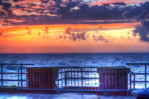 US Cruise Line Updates: New Itineraries & Safety for 2025