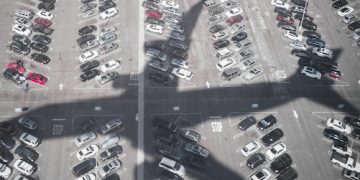 Rental Car Shortage: Summer 2025 Expert Forecast for US Travelers - Cover Image